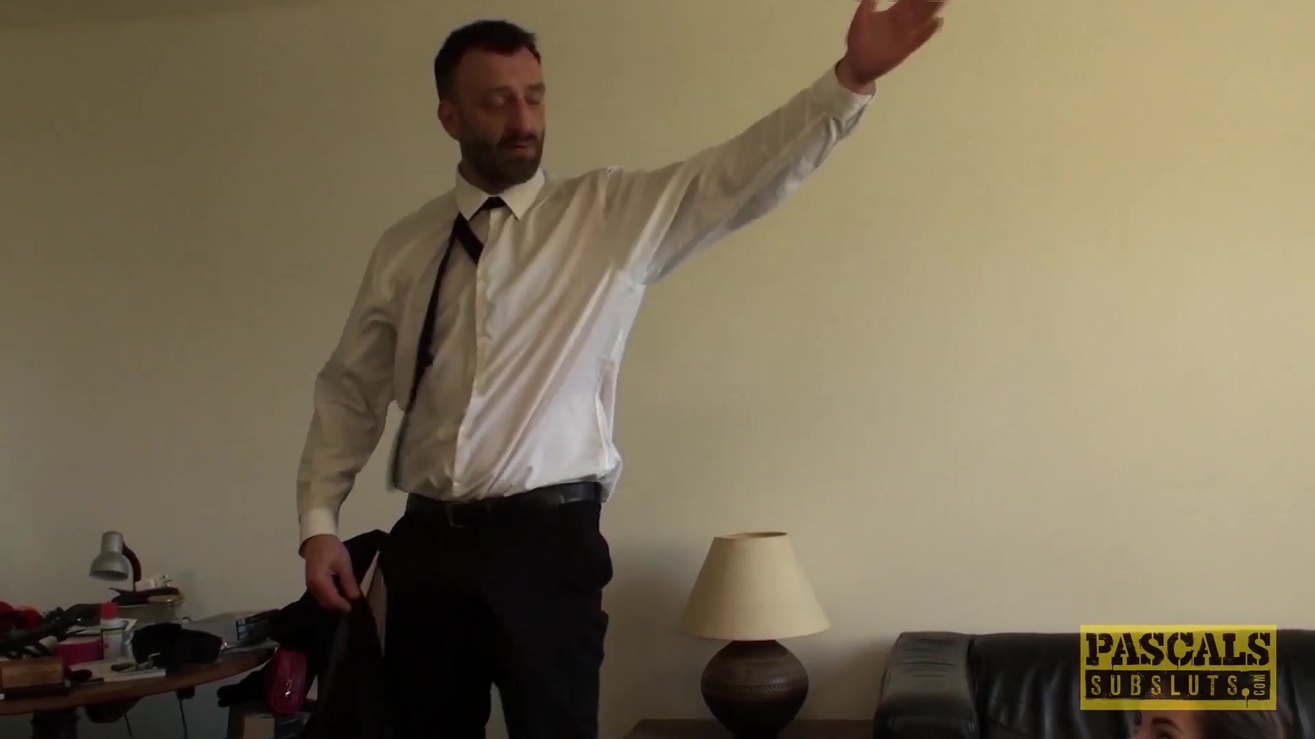 English subslut punished and facialized by rough dom
