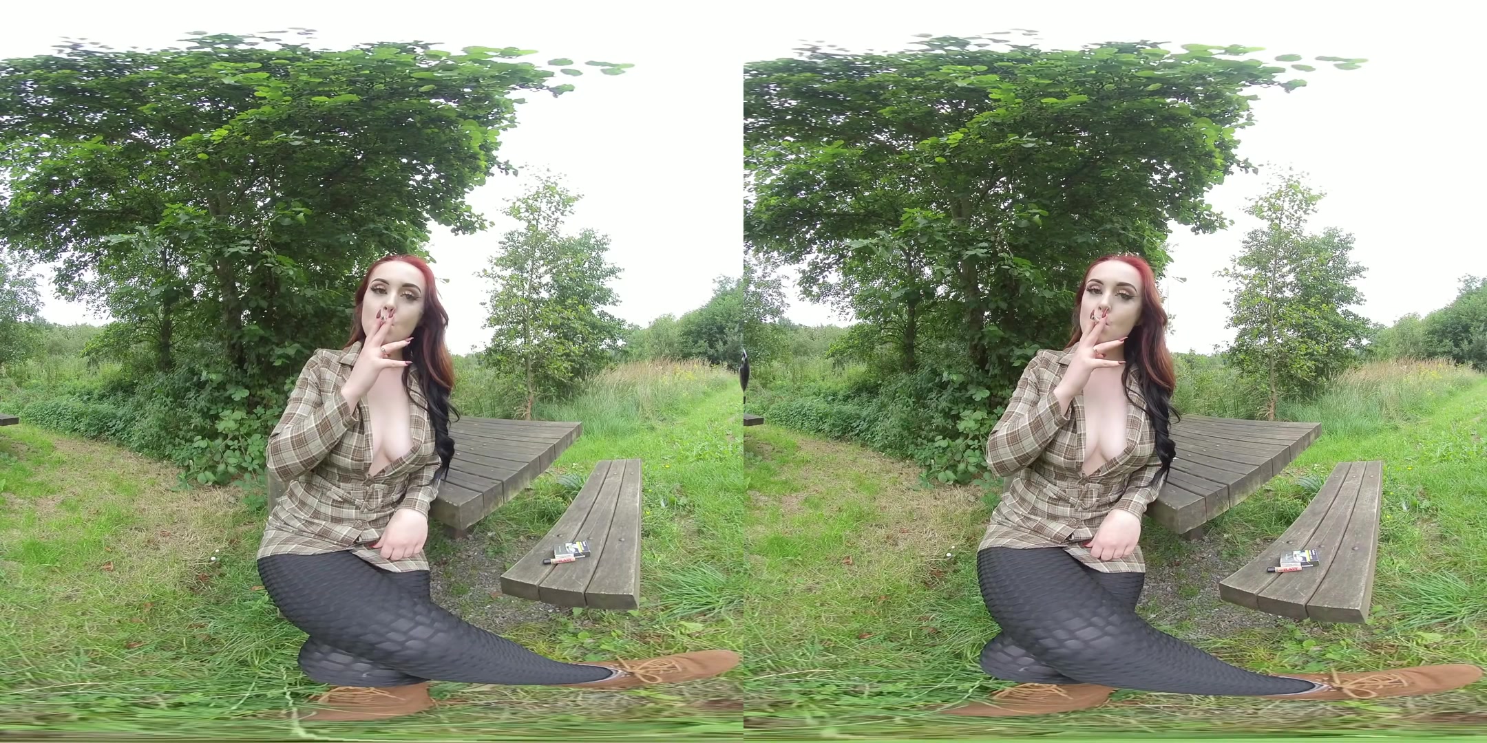 Ellie Louise - Picnic Table - VRSmokers