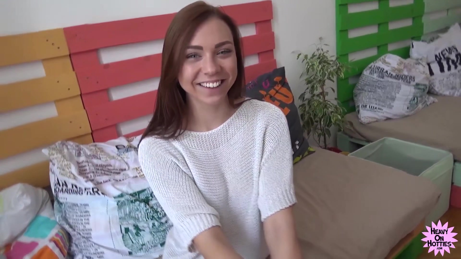 Colors Outta Whack With Morgan Rodriguez - HeavyOnHotties