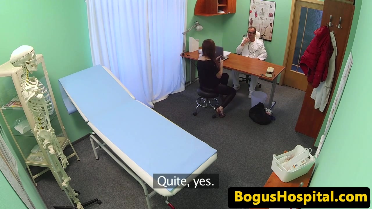Euro patient pussyfucked by doctor on