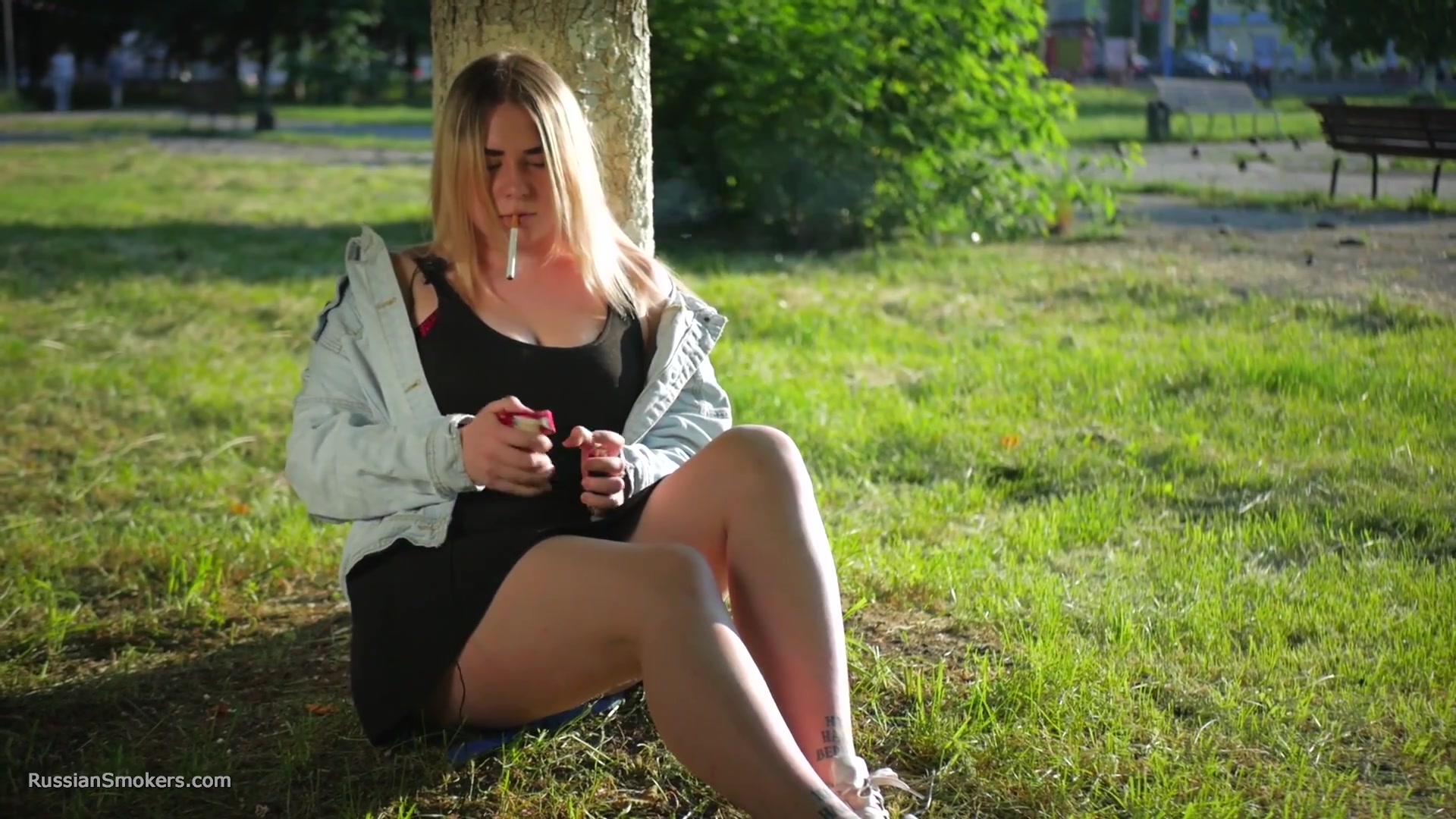 Nastya Is Smoking In The Park