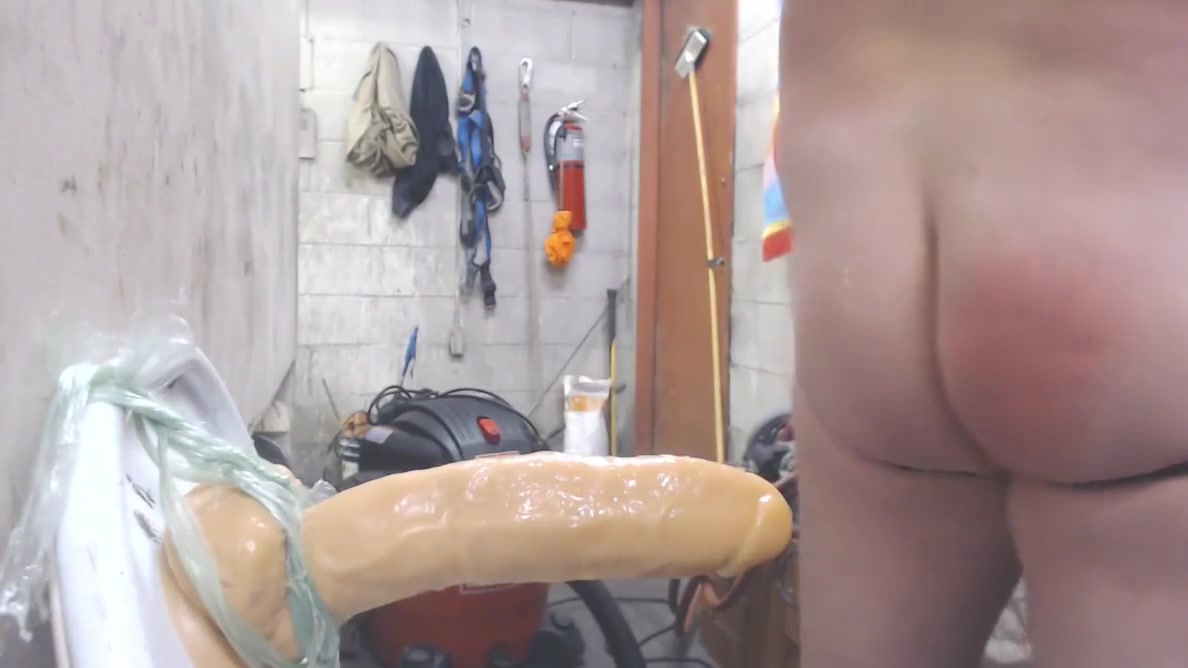 My Juicy Plump Butt And Very Long Fake Cock