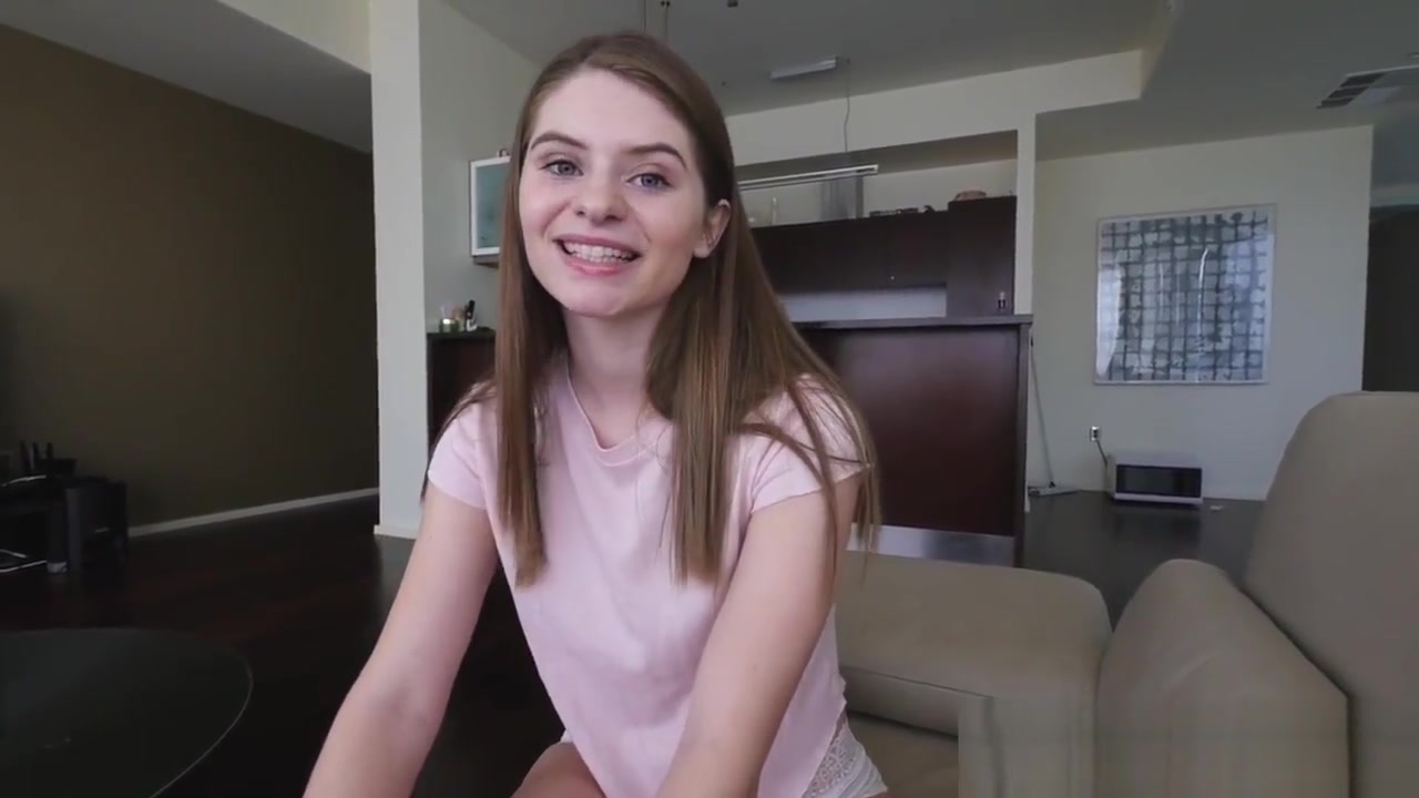 teen 18+ stepsister sucks bbc