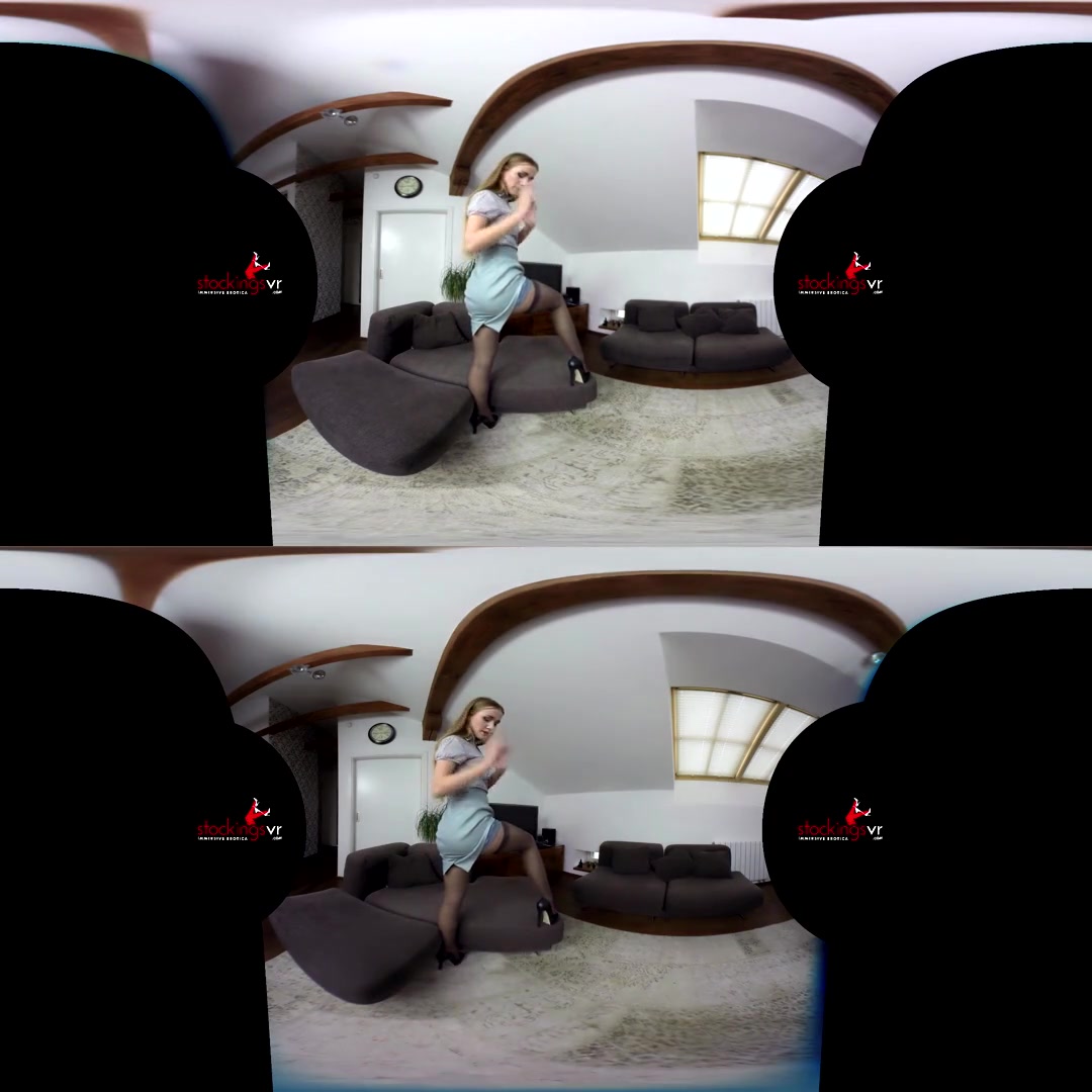 Alexis Crystal in Passion For Pantyhose Alexis Crystal - StockingsVR