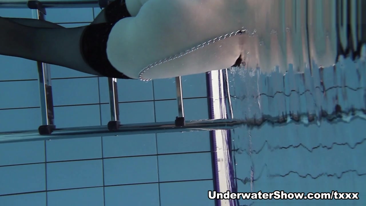 Anetta Video - UnderwaterShow