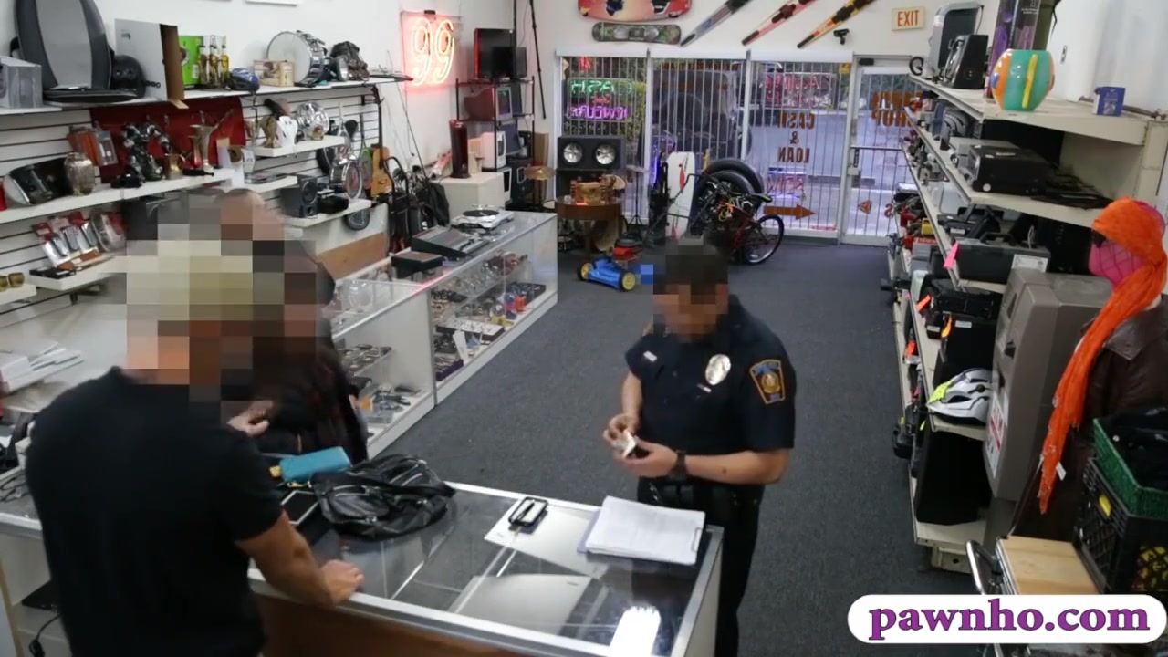Two Bitches Try To Steal And Gets Rammed At The Pawnsho