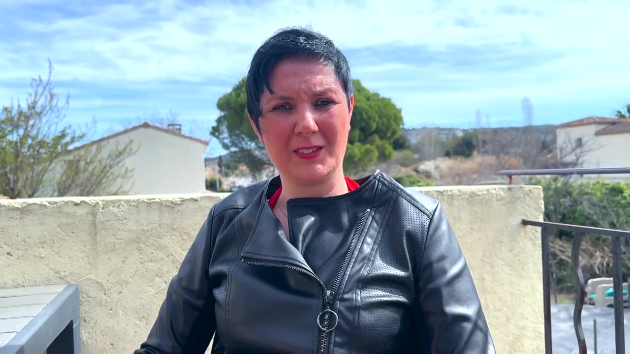 Kinuski, 31, takes us on a journey ... - Jacquie et Michel TV