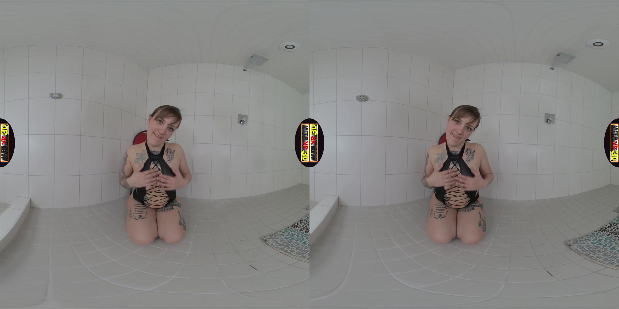 Luna - Very Wet Deep Inside - AmateurVR3D