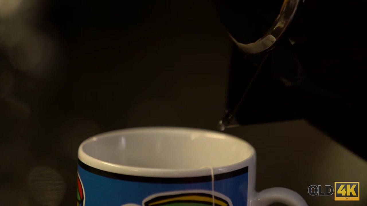 OLD4K. Old man knows how to satisfy all sexual needs of blonde lady Jenny Smart