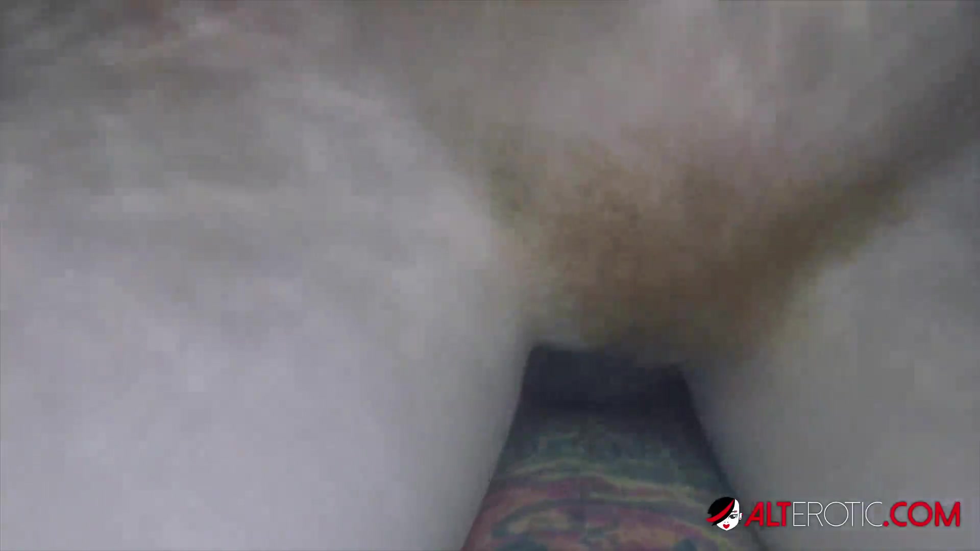 Kendra Cole Fucking in a Bathtub