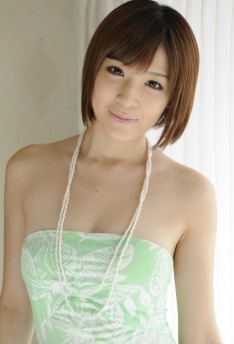 Watch Hikaru Shiina videos