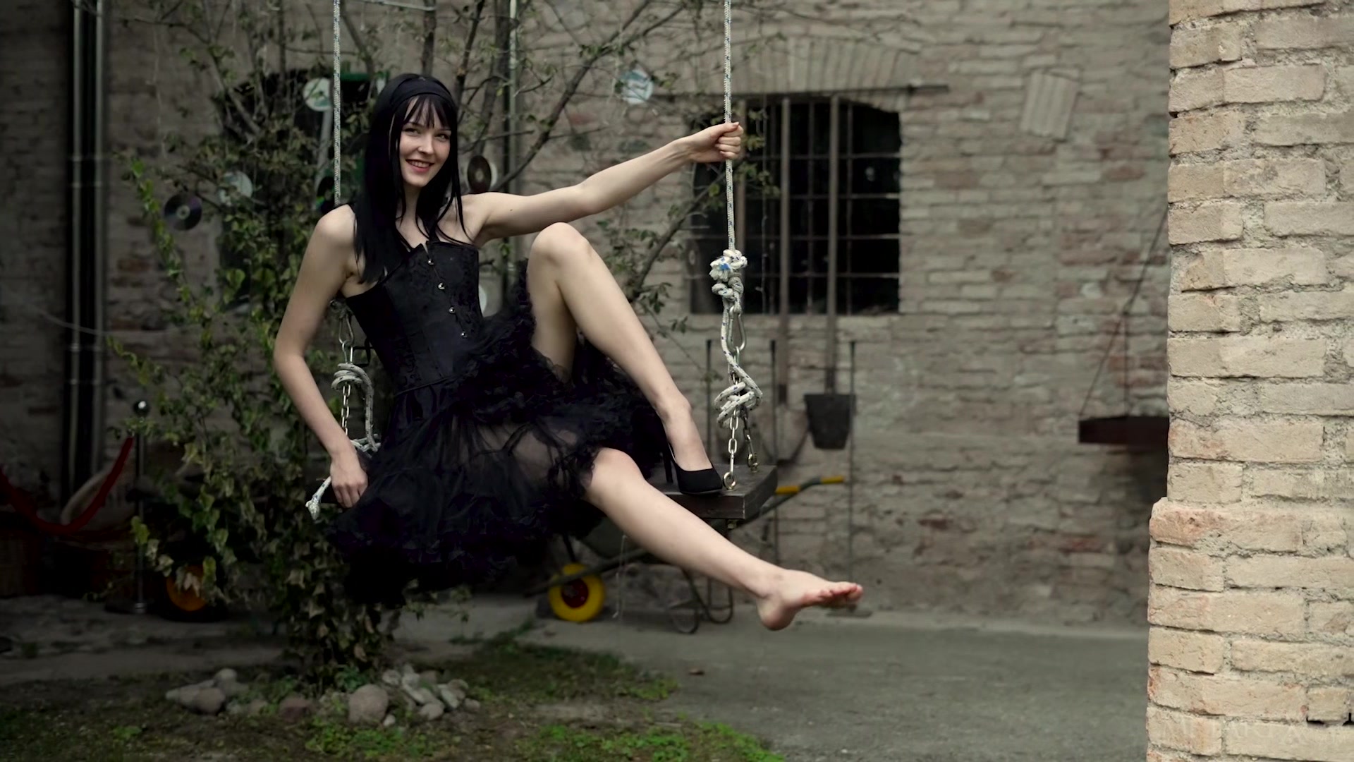 Amelias Swing 2 - Amelia Riven