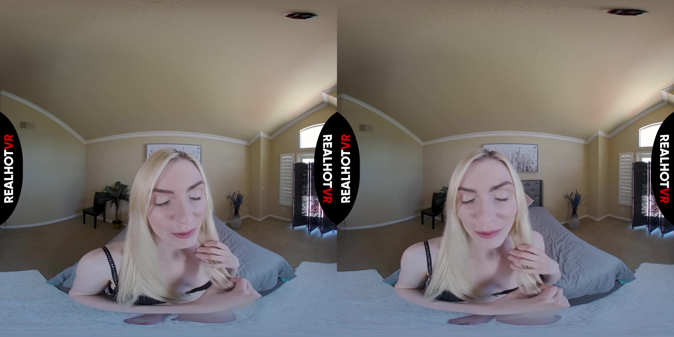 Hey Stepdaddy, Let Me Show You How Tight & Creamy My Pussy Is - RealHotVR