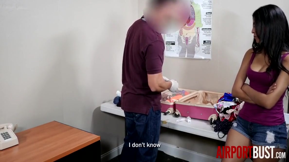 Cute Latina teen 18+ Makes Fuck Deal With Officer