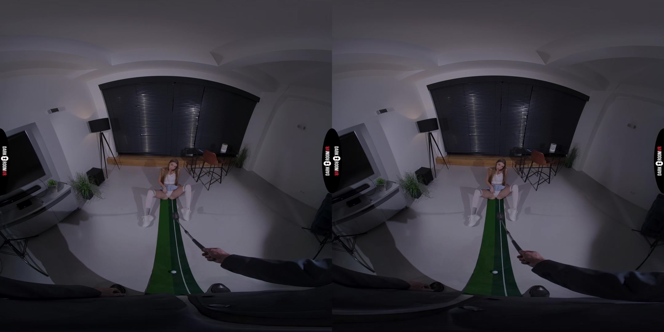 Mary Popiense VR Porn: Special Match - DarkRoomVR