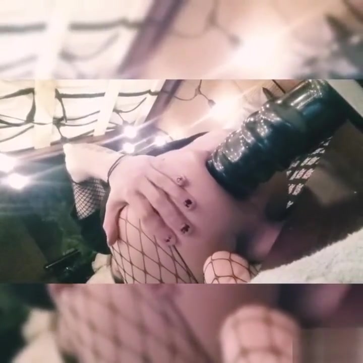 Anal Slut Huge Dildo