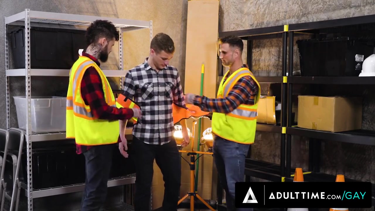 Jock Coworker Destroy Newbie Jonathan Twink Ass! Double Anal With Blain O Connor And Taylor S