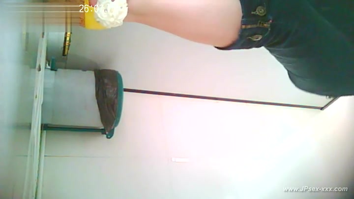 chinese public toilet.3