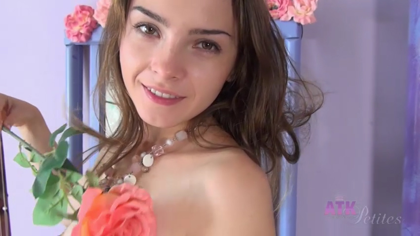 Koko in Masturbation Movie - AtkPetites