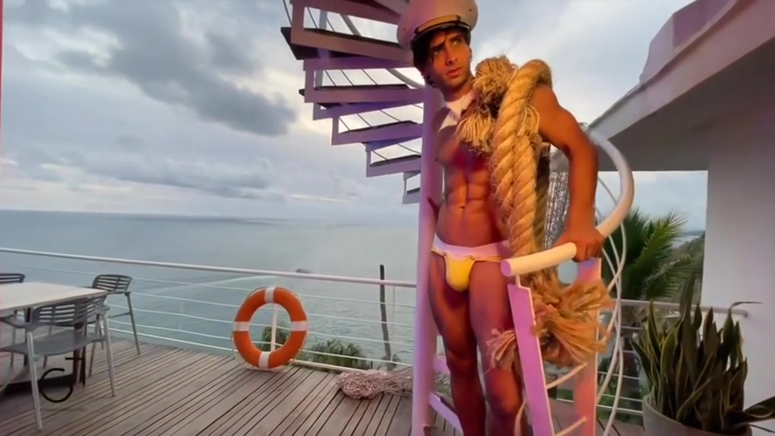 Hot Sailor: Photoshot 1