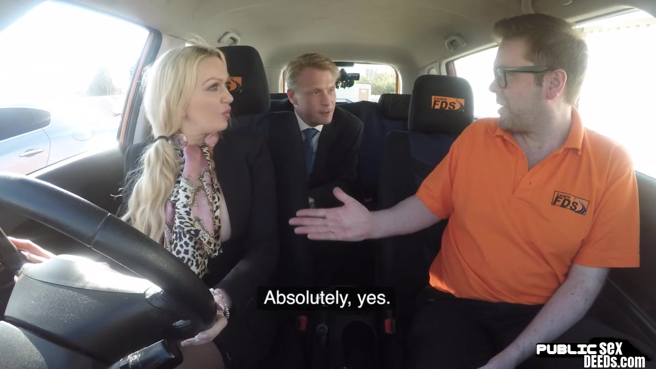 Busty fakeboobs MILFY public fucked in car outdoor by hubby