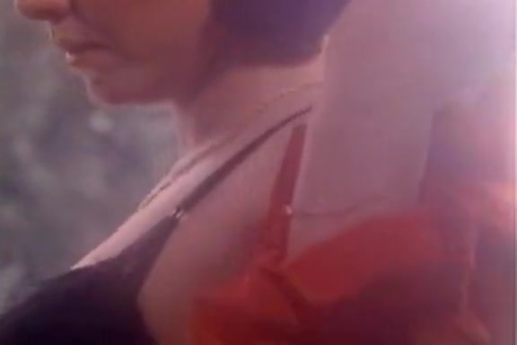 Victoria Paris, Jon Dough in curvy-figured natural looking eighties porn star
