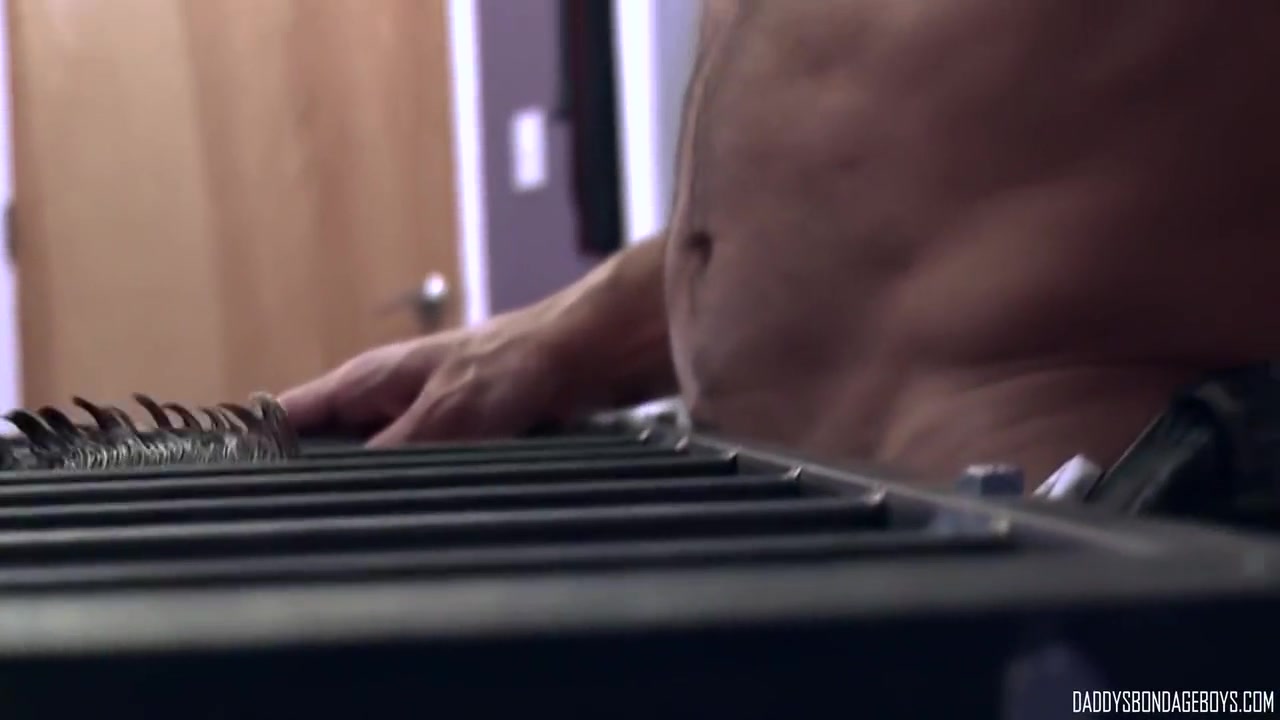 Derek Da Silva - Demands Cock Sucking From His Obedient Sub Cullen Cable