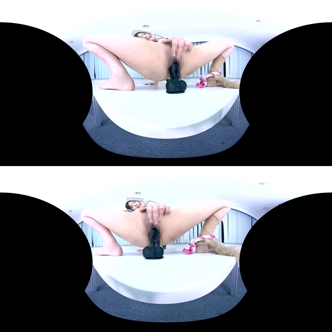 Up Close Face-Sitting and Masturbation - Asian Ass Toying