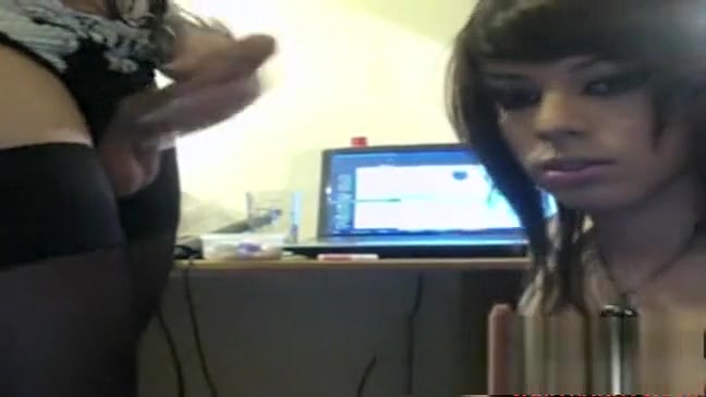 Two dilettante tgirls: Free tranny Porn Vid