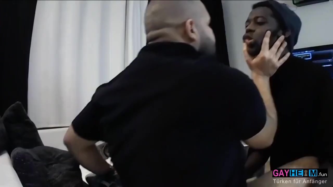Threesome Bare With Black German Turk Spy Behind The Scenes