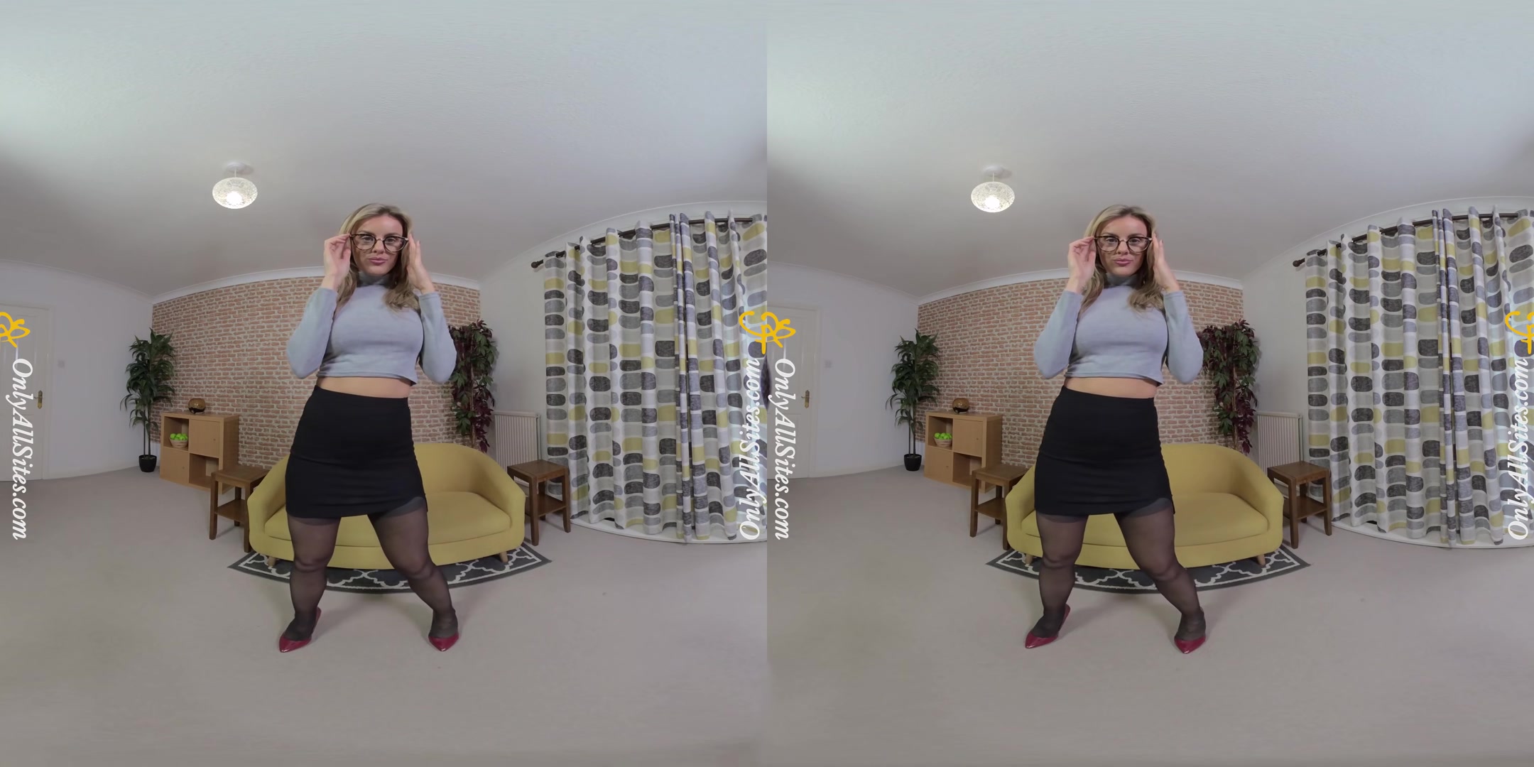 Amy Green - Nerdy Sexy Girl with Huge Tits - OnlyTease