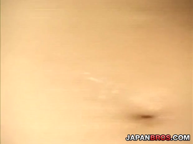 Smokin' body Yaya Matsushima slimy gangbang