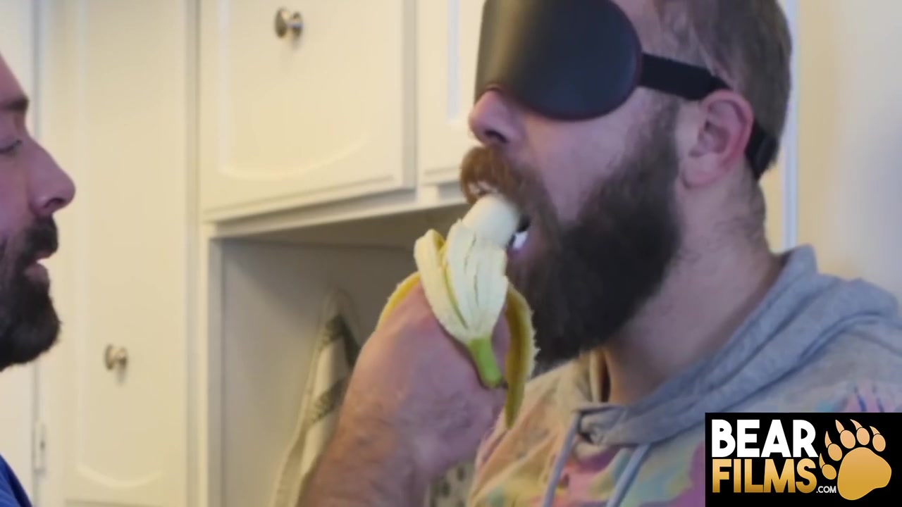 Hungry Takes Huge Cock - Kosher Pig And Brad Kalvo