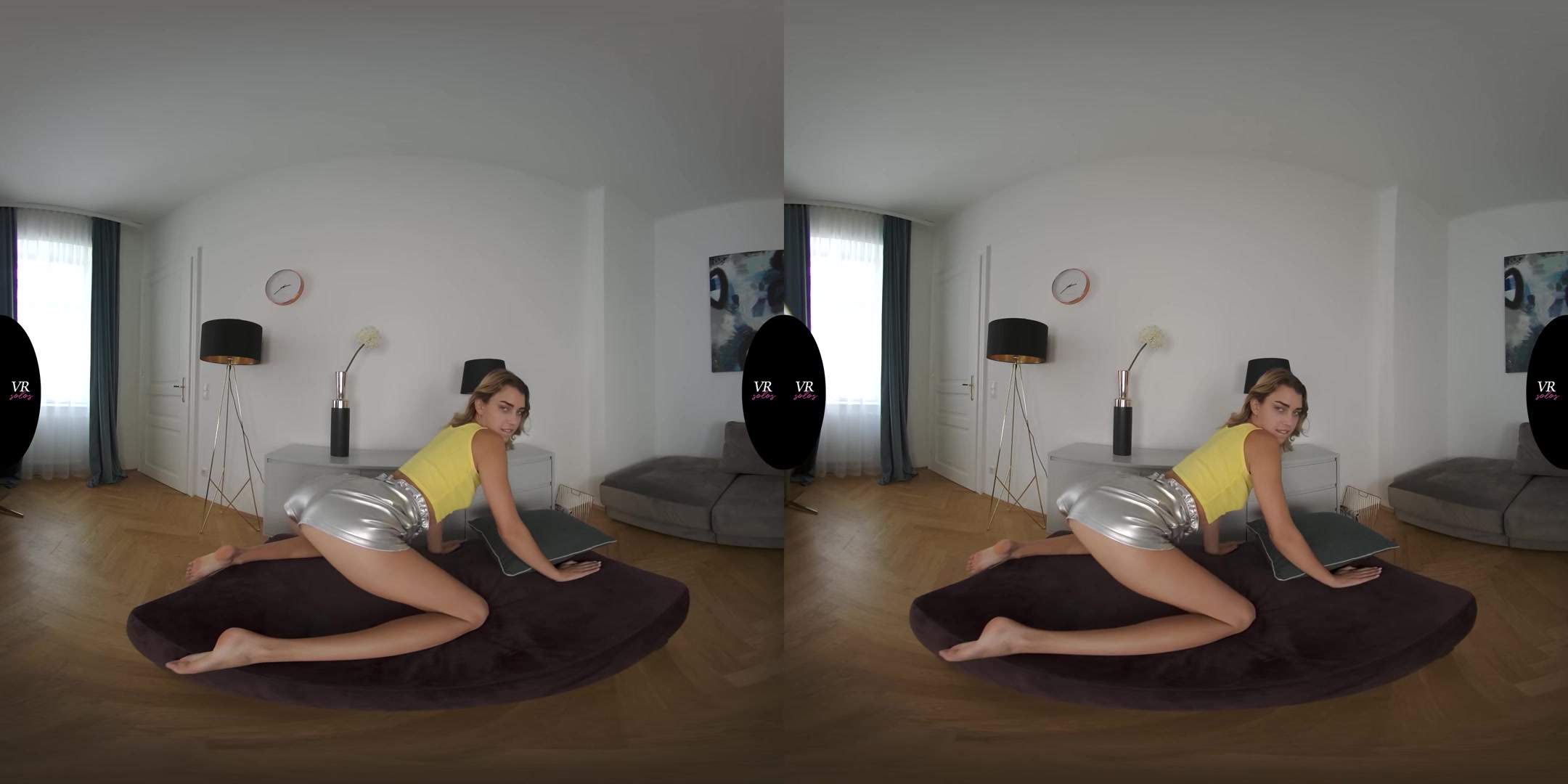 Elena Plays Her Wet Pussy - VRsolos