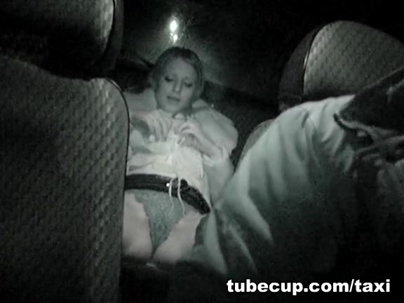 Awesome cam masturbation on taxi back seat