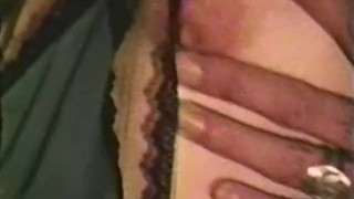 Peepshow Loops 350 70s and 80s - Scene 2