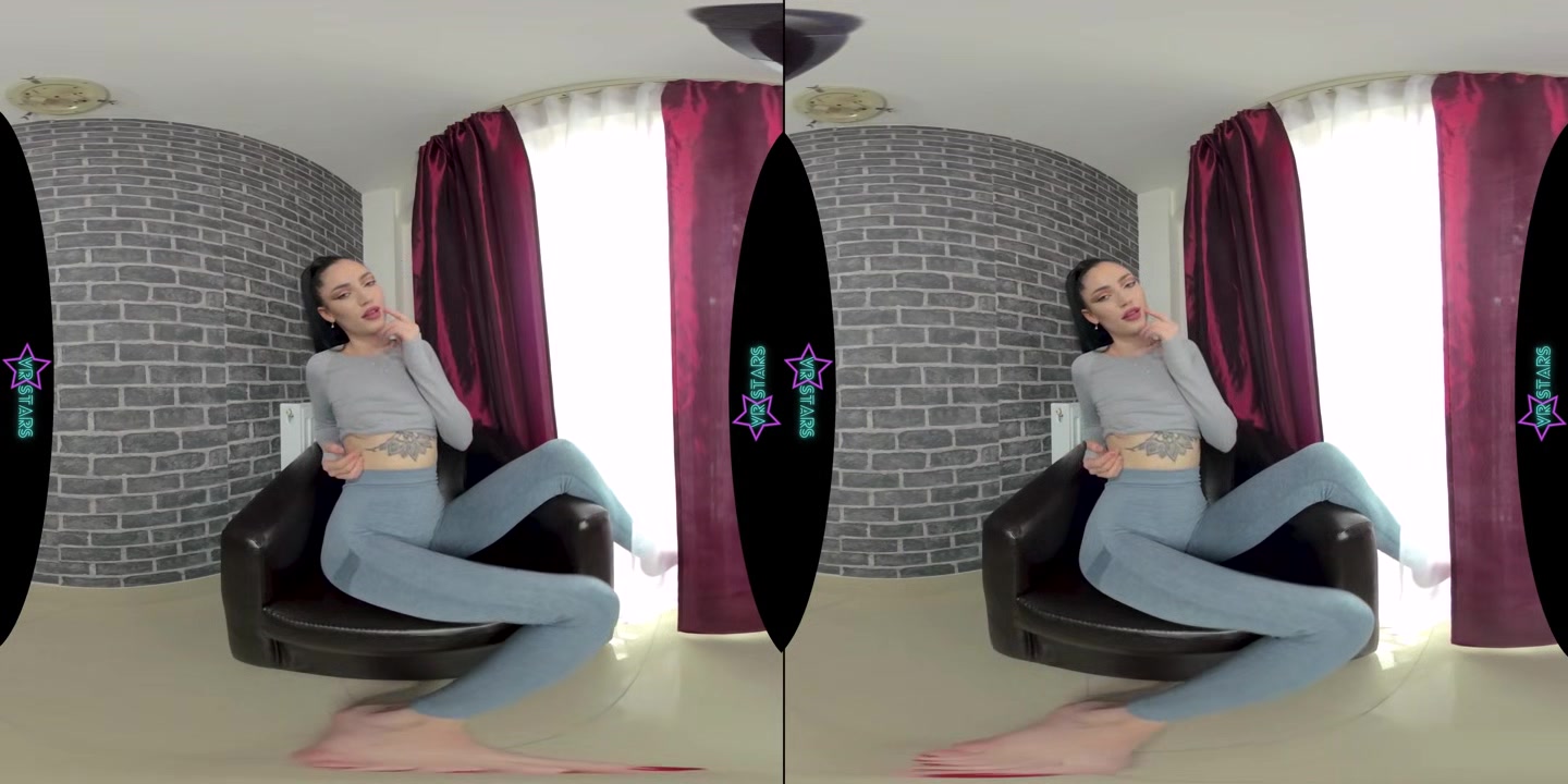 Alice Flowerr First Time VR Scene Skinny Brunette Babettt - VRStars