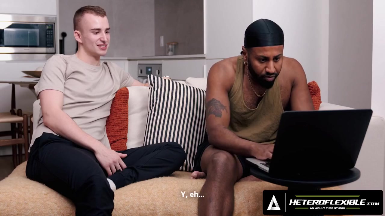 Hunk Offers Bbc To Roommate Ryan Jacobss Hole - Spanish Subtitles - Braxton Cruz