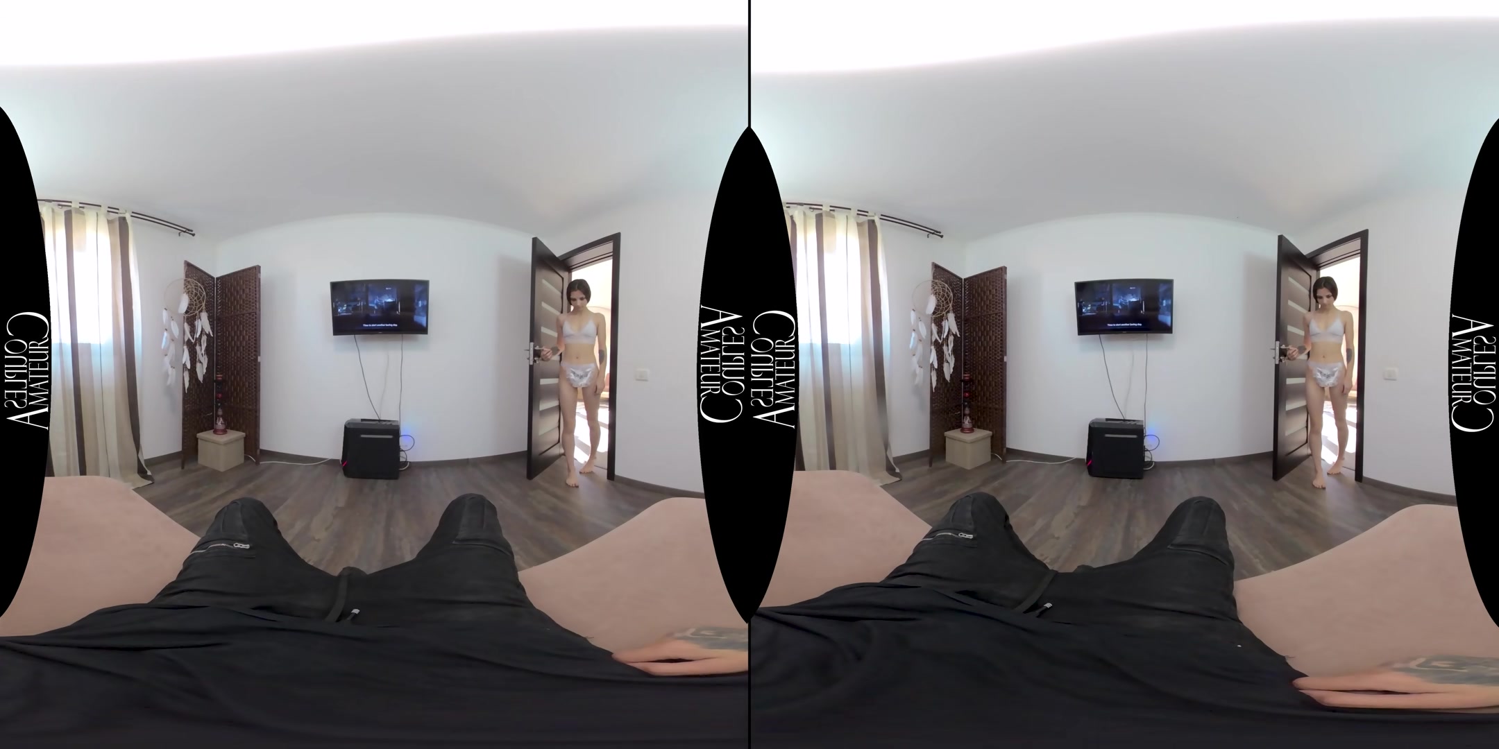 Quick Fucking The Sexy Room Service Girl - AmateurCouplesVR