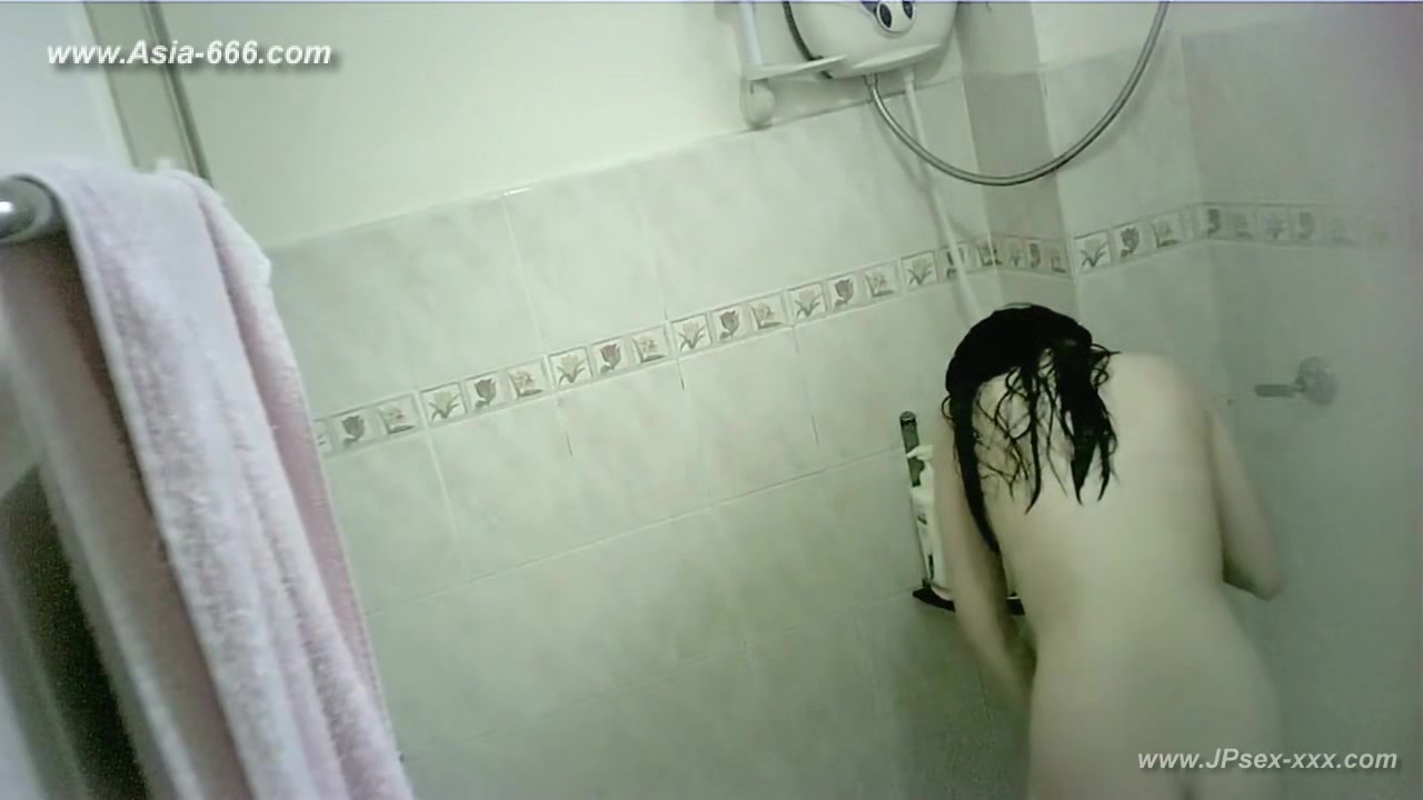 peeping chinese bath.86