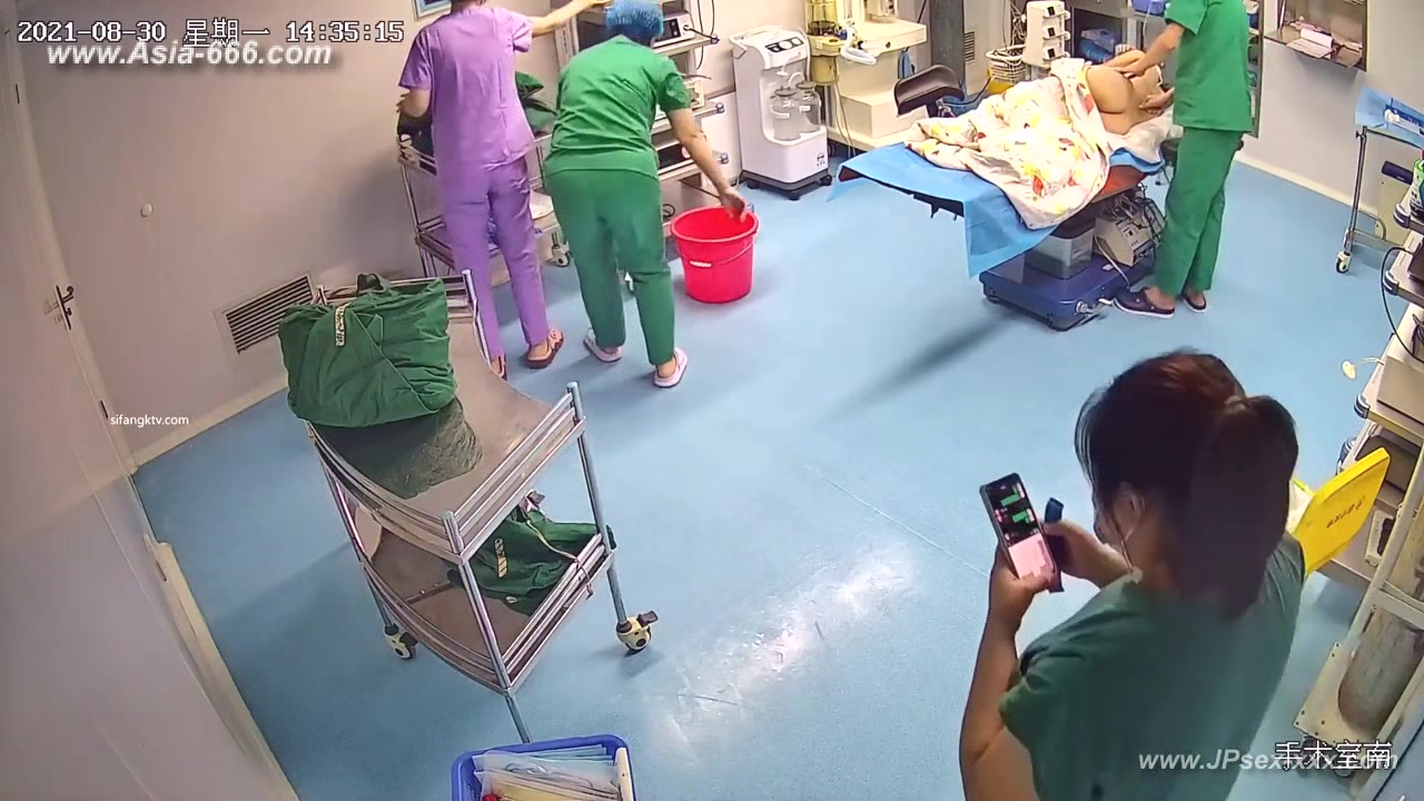 Peeping Hospital patient.15
