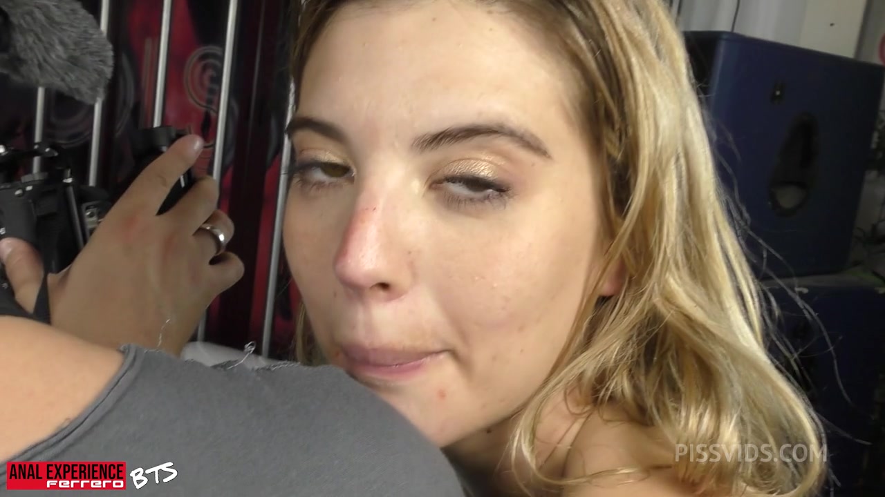 Fucking Happy New Year! Special BTS of Musa Martina. - PissVids