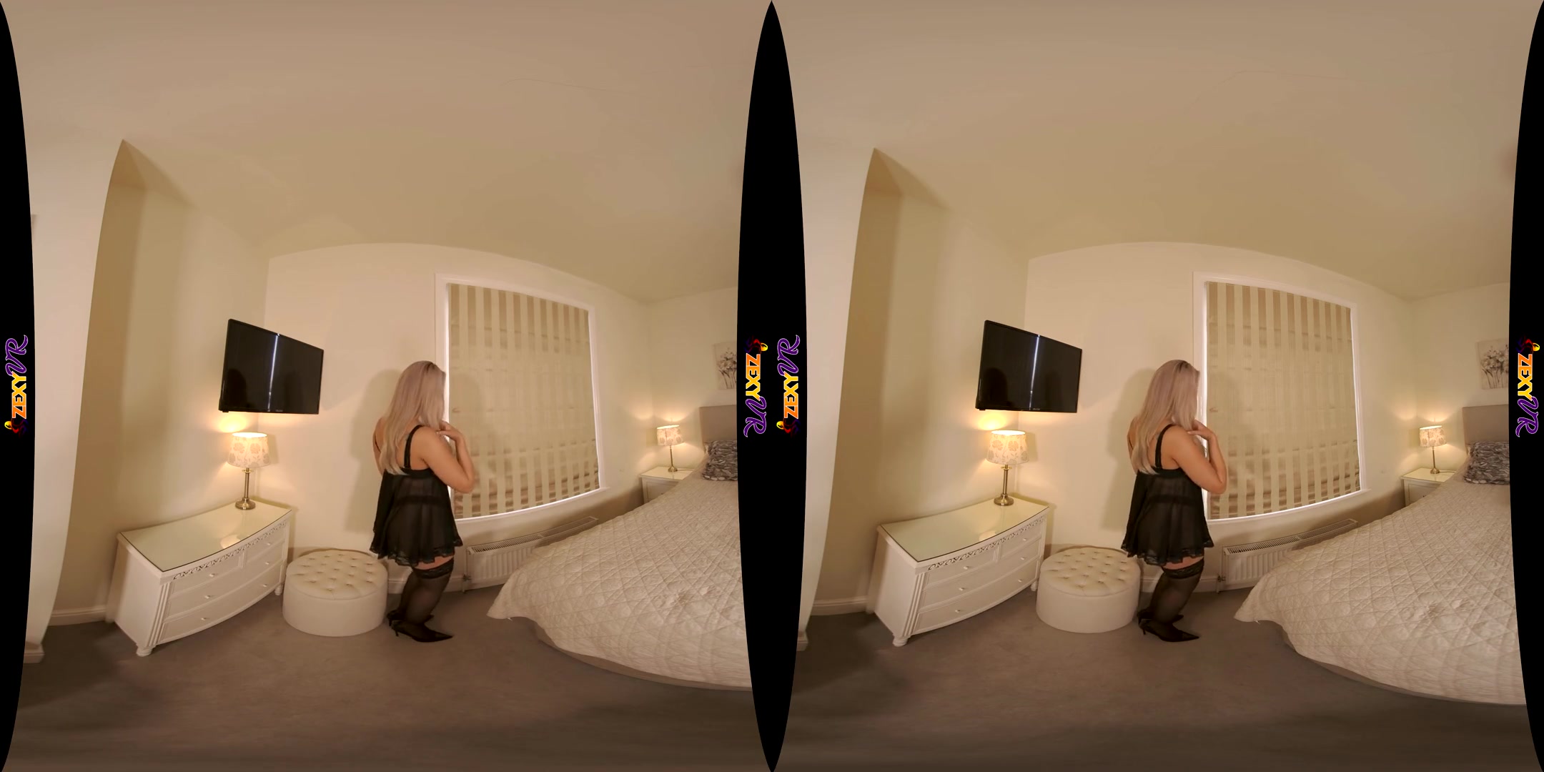 Beautiful; solo striptease big ass big tits blonde stockings