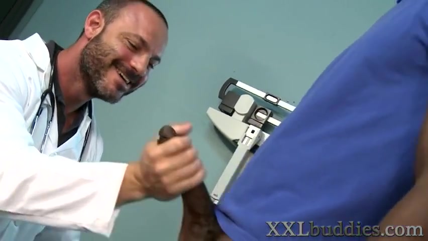 Gay Black Patient Gets Cum After Anal