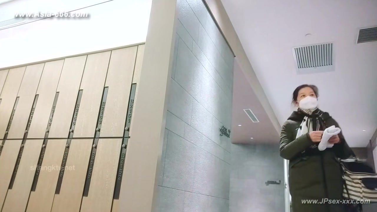 chinese public bathroom.39