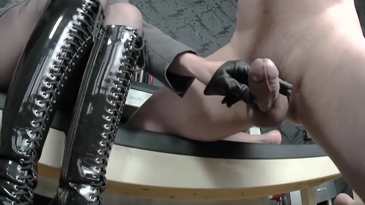 Boot Domination: Heavy Cbt Game And Cock Minutes