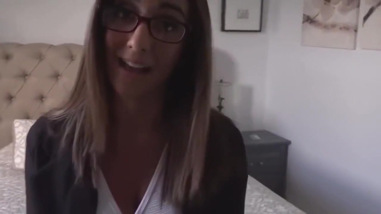 propertysex - boat captain fucks hot real estate agent