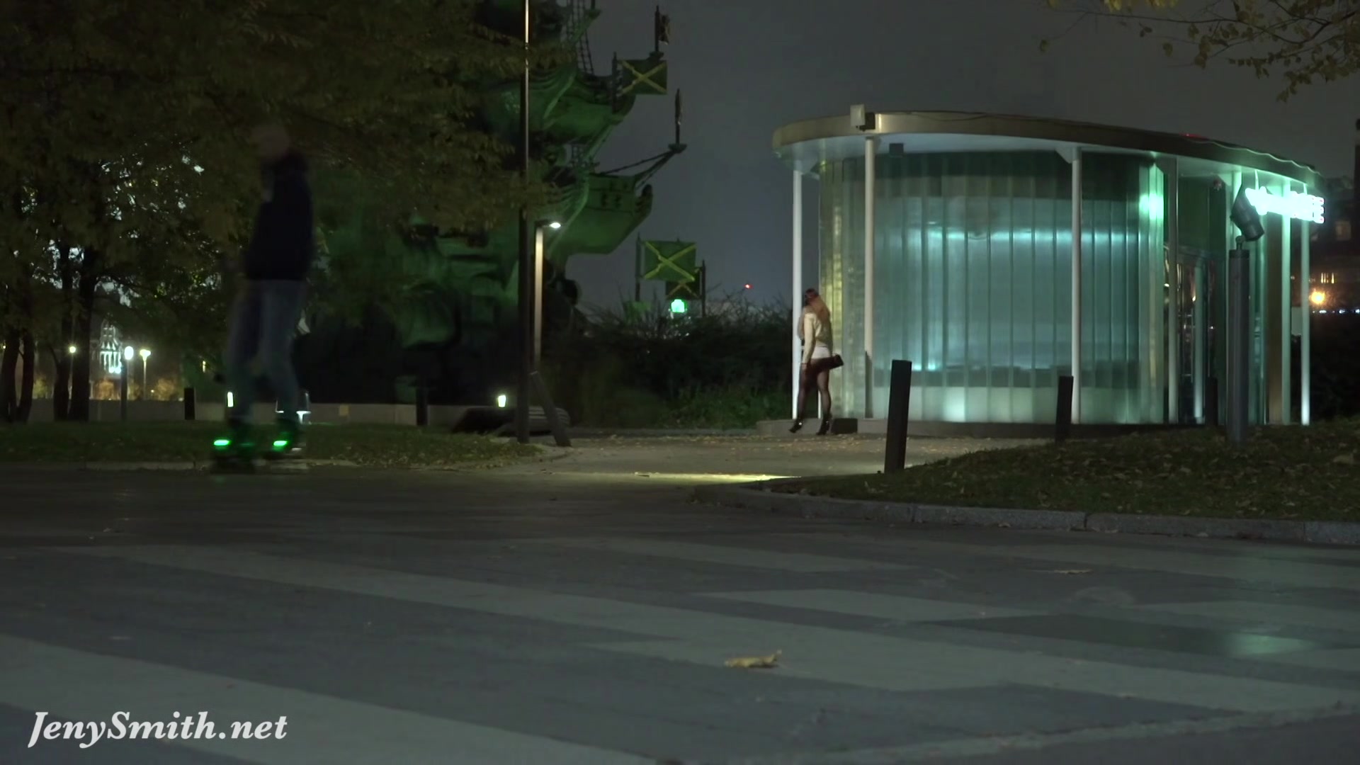 Deep Evening - Russian Jeny Smith walks in public in transparent pantyhose without panties.