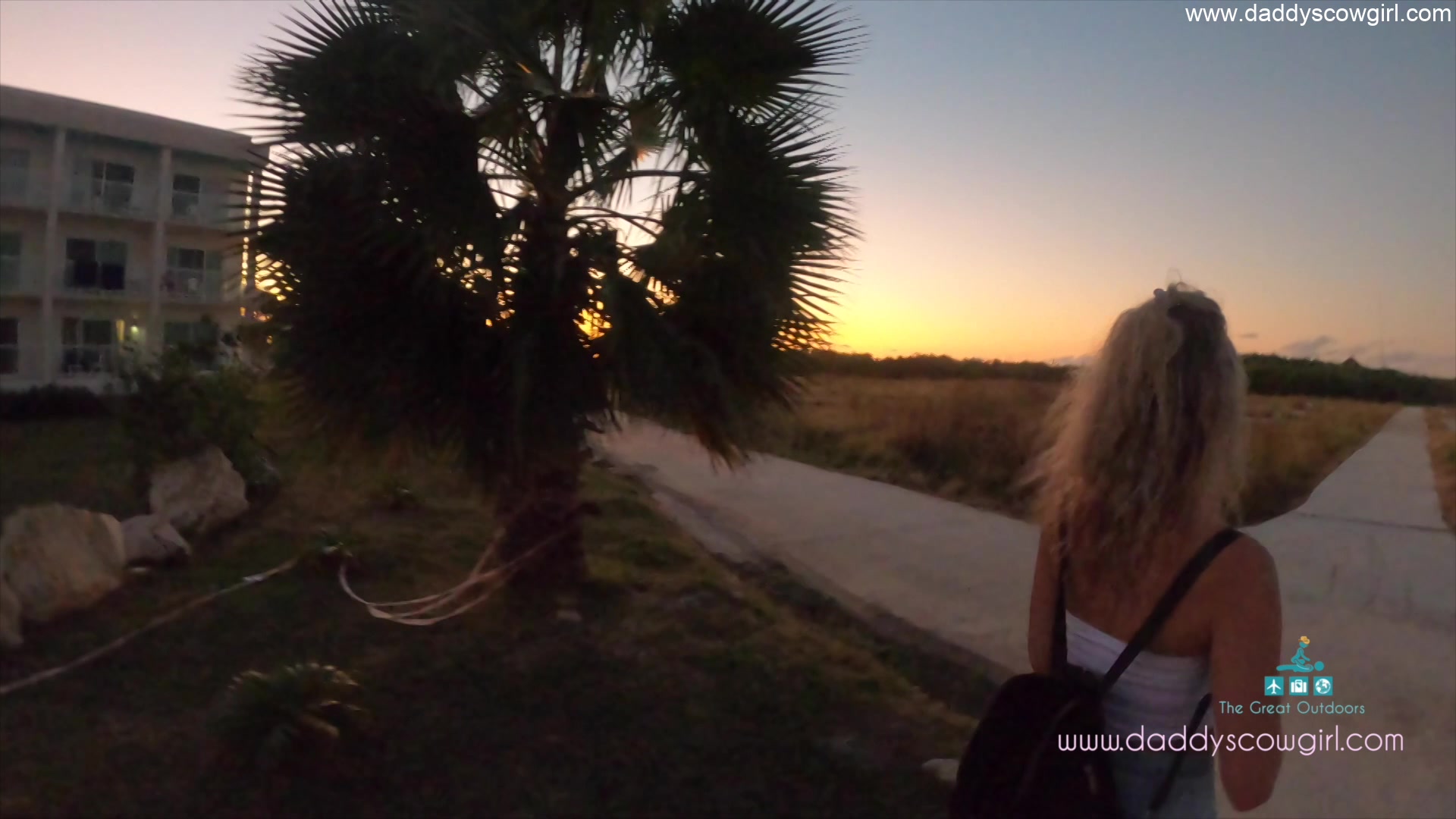 The Great Out Doors S1e2 Public Beach Sex At Night - Daddyscowgirl