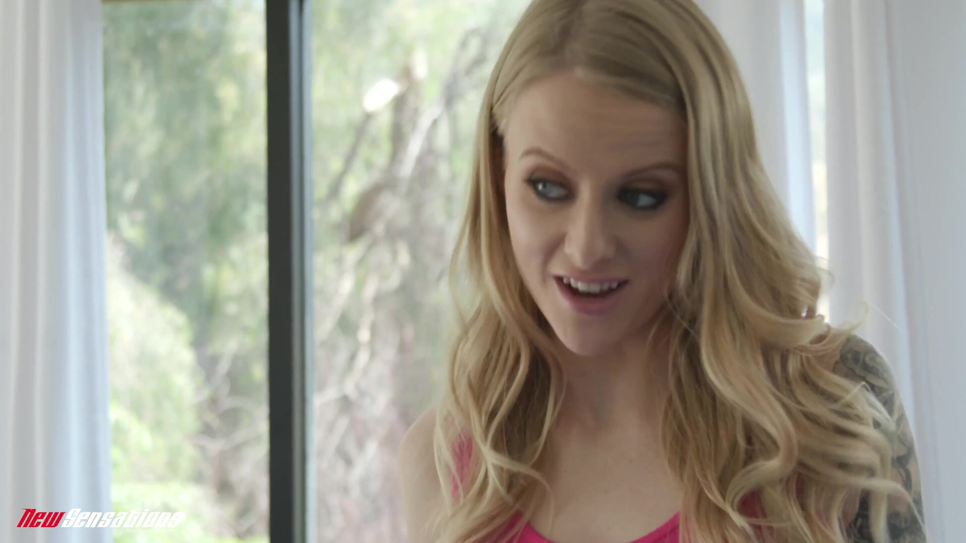 Logan Pierce And Paris White In Paris Is Ready For All His Cum